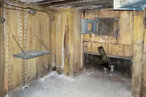 Ligne Maginot - SAINT OURS HAUT (SOH) - (Ouvrage d'artillerie) - Bloc 5
Etage supérieur
Chambre de tir - Créneau JM gauche