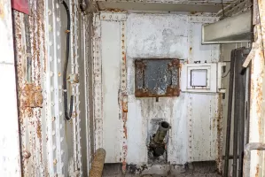 Ligne Maginot - SAINT OURS HAUT (SOH) - (Ouvrage d'artillerie) - Bloc 5
Etage supérieur
Créneau JM de la chambre de tir simple