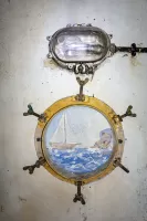 Ligne Maginot - SAINT OURS HAUT (SOH) - (Ouvrage d'artillerie) - Chambre du commandant
Peinture murale 'hublot'