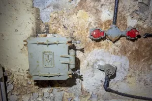 Ligne Maginot - LES AITTES - (Ouvrage d'infanterie) - Dans le local TSF