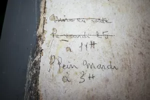Ligne Maginot - LES AITTES - (Ouvrage d'infanterie) - Bloc 1
Graffiti à côté du cadre de la porte