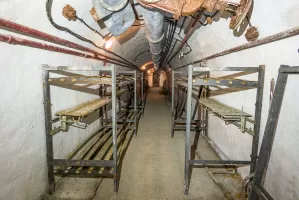 Ligne Maginot - LES AITTES - (Ouvrage d'infanterie) - La seconde chambrée dans la galerie principale