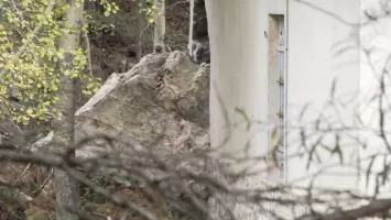 Ligne Maginot - TéLéPHéRIQUE DES GONDRANS (STATION BASSE) - (Téléphérique ( Recette)) - L'accès est désormais interdit, des éboulements rocheux importants commencent à endommager le bâtiment.
Octobre 2020