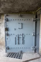 Ligne Maginot - ROCHE LA CROIX (RLC) - (Ouvrage d'artillerie) - Bloc 1
Porte blindée de l'entrée