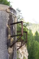 Ligne Maginot - ROCHE LA CROIX (RLC) - (Ouvrage d'artillerie) - Bloc 1
Supports de l'antenne radio