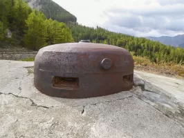 Ligne Maginot - ROCHE LA CROIX (RLC) - (Ouvrage d'artillerie) - Bloc 4
Cloche observatoire et cloche VDP
