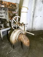 Ligne Maginot - ROCHE LA CROIX (RLC) - (Ouvrage d'artillerie) - Bloc 5
Tourelle 75/33
Étage inférieur
Ventilation
