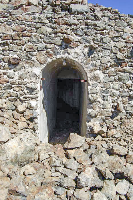 Ligne Maginot - CHENAILLET - (Ouvrage d'infanterie) - Entrée sud - Michal Prasil