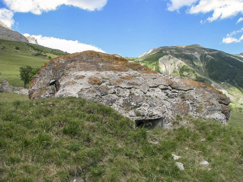 Ligne Maginot - COLOMBIER - ROCHER LE TRUC - (Blockhaus pour arme infanterie) -  - SCHOEN Antoine