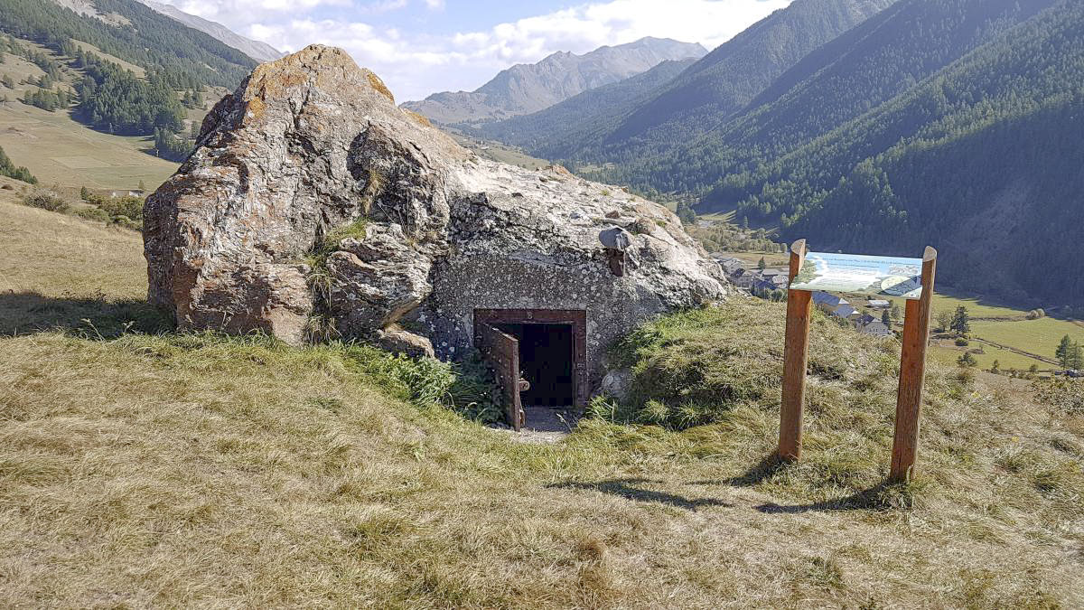 Ligne Maginot - COLOMBIER - ROCHER LE TRUC - (Blockhaus pour arme infanterie) -  - ELLENA-CUNY