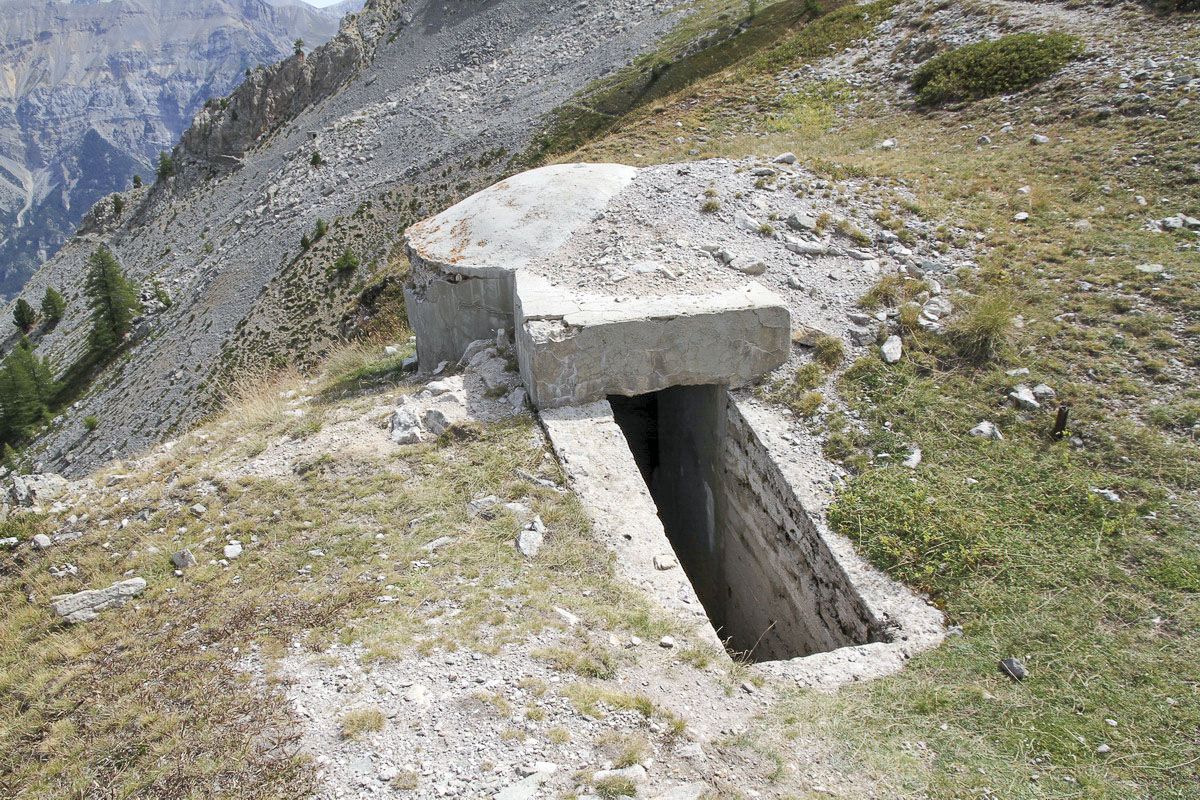 Ligne Maginot - COL DE BARTEAUX 2 - (Blockhaus pour arme infanterie) -  - Alain Perouffe