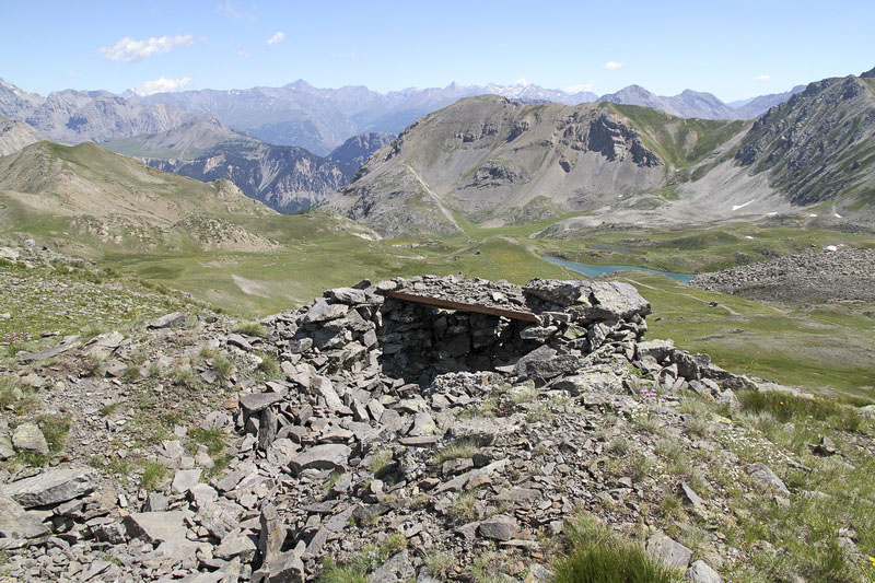 Ligne Maginot - COL DE L'OULE 3 - (Cuve pour arme d'infanterie) -  - Alain Perouffe