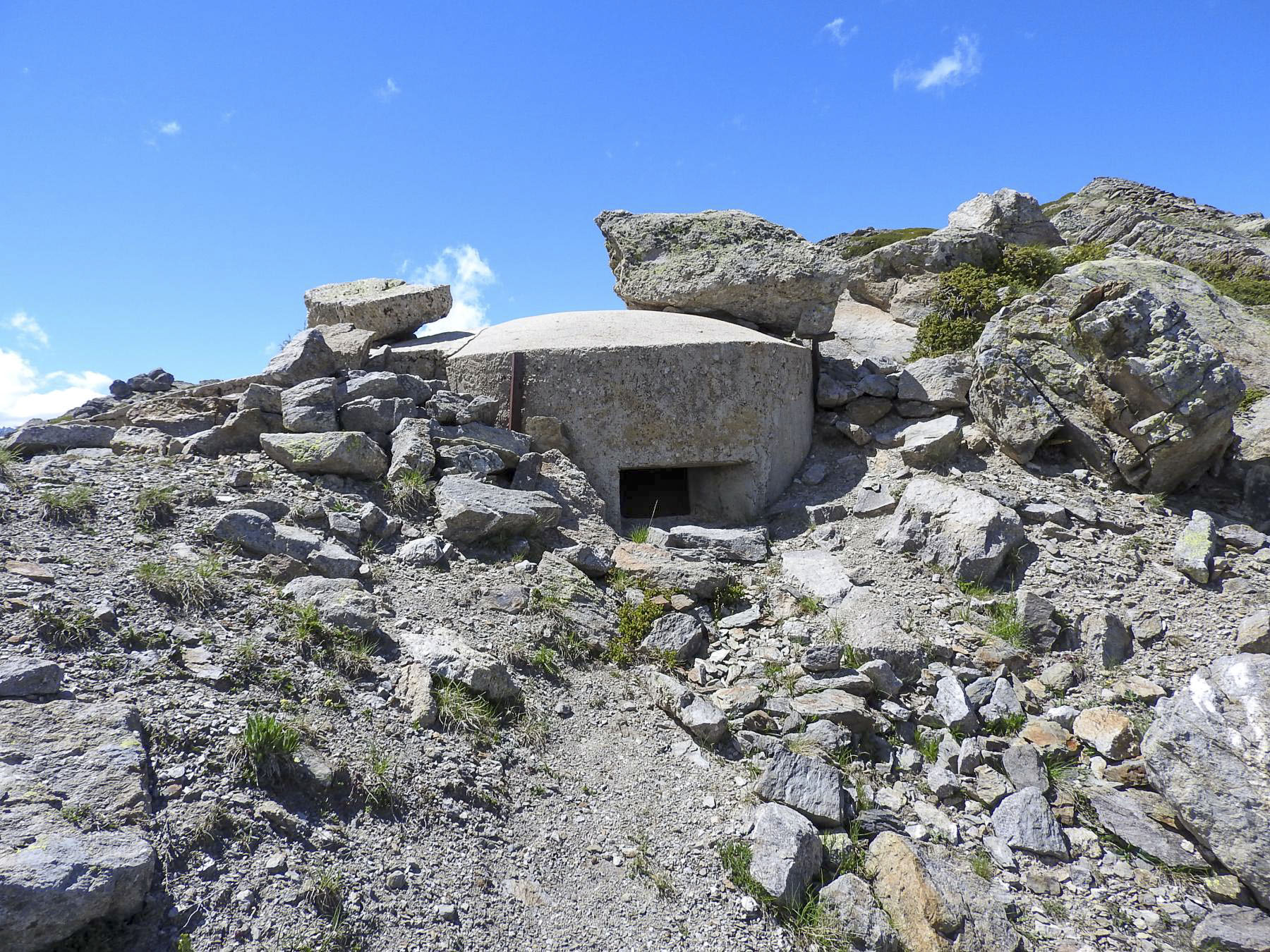 Ligne Maginot - CRETE CIBIERES-GRANON B - (Blockhaus pour arme infanterie) - La pilule type Briançon - STENGER Mathieu