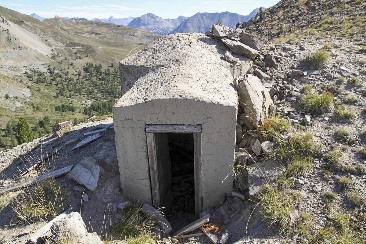Ligne Maginot - CRETE DU GRAND MEYRET 2 - (Blockhaus pour arme infanterie) -  - Alain Perouffe