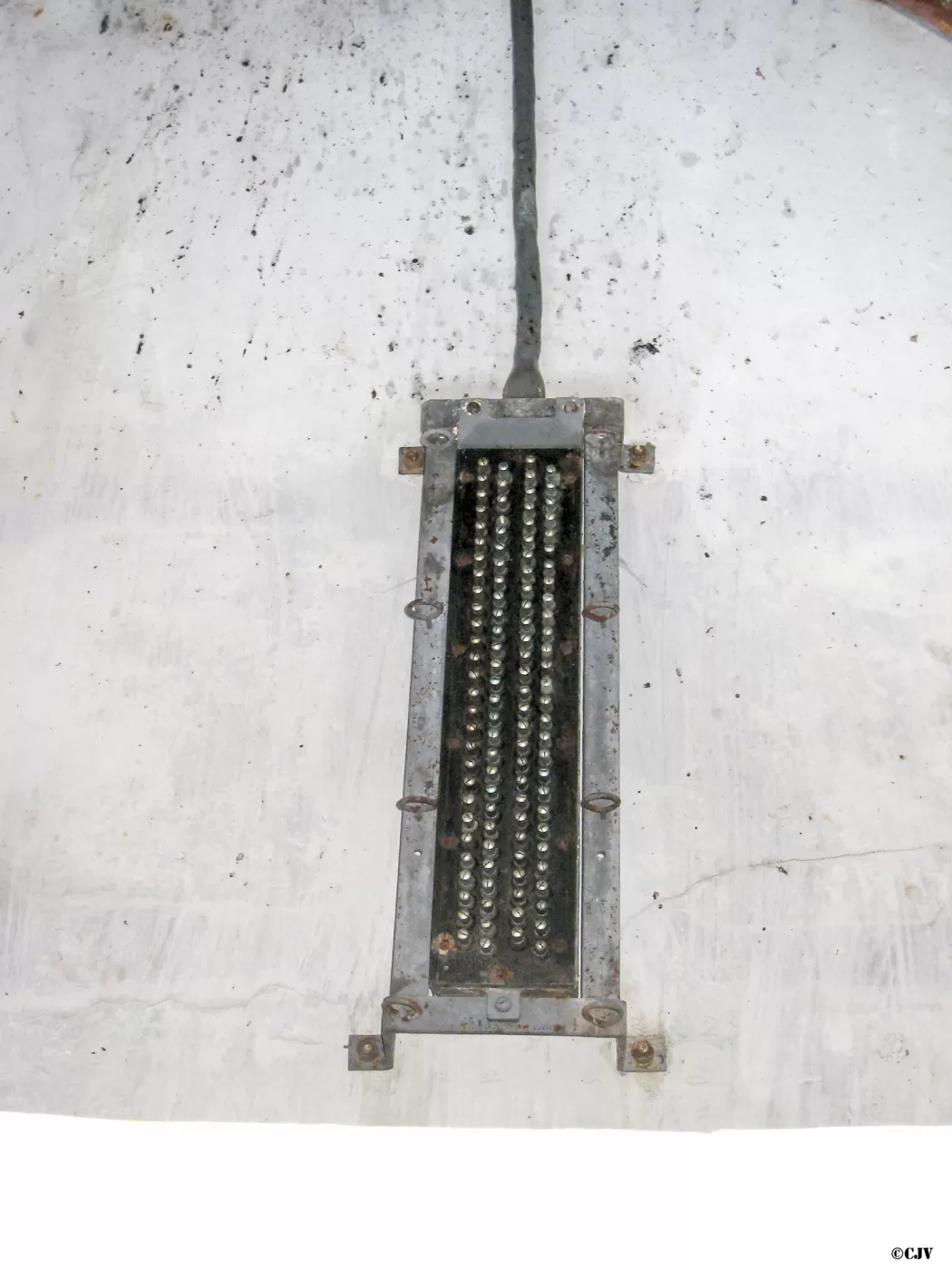 Ligne Maginot - C322 - (Chambre de coupure) - Le répartiteur téléphonique modernisé - Lia VERMEULEN