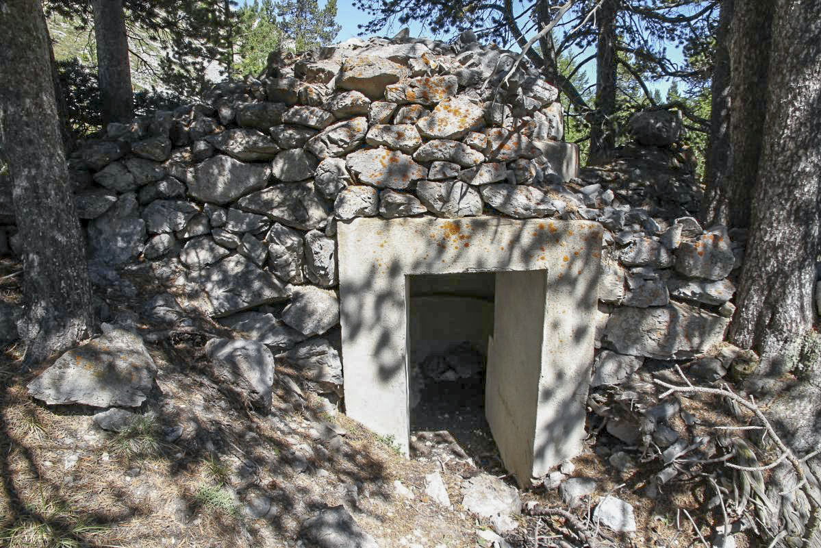 Ligne Maginot - LES ACLES OUEST 1 - (Blockhaus pour arme infanterie) -  - Alain Perouffe