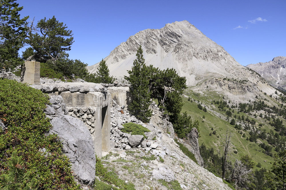 Ligne Maginot - LES ACLES OUEST - (Abri) -  - Alain Perouffe