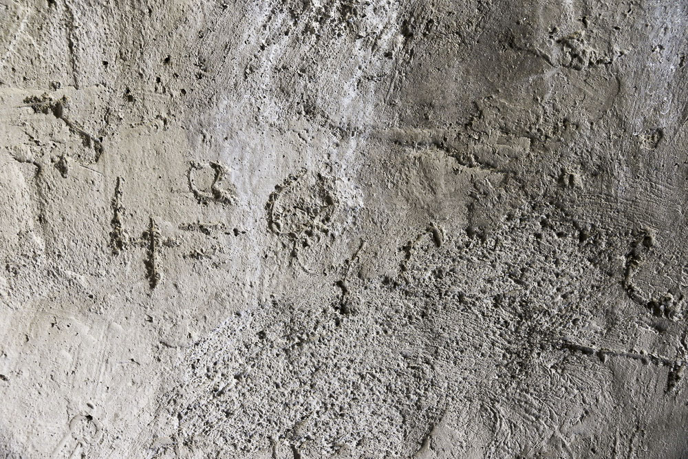 Ligne Maginot - LES ACLES OUEST - (Abri) - Dans le couloir de gauche - Alain Perouffe