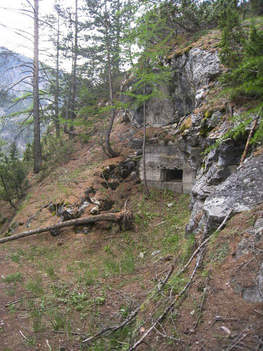 Ligne Maginot - PLAMPINET - (Ouvrage d'infanterie) - Créneau de tir de la galerie principale - Haupt