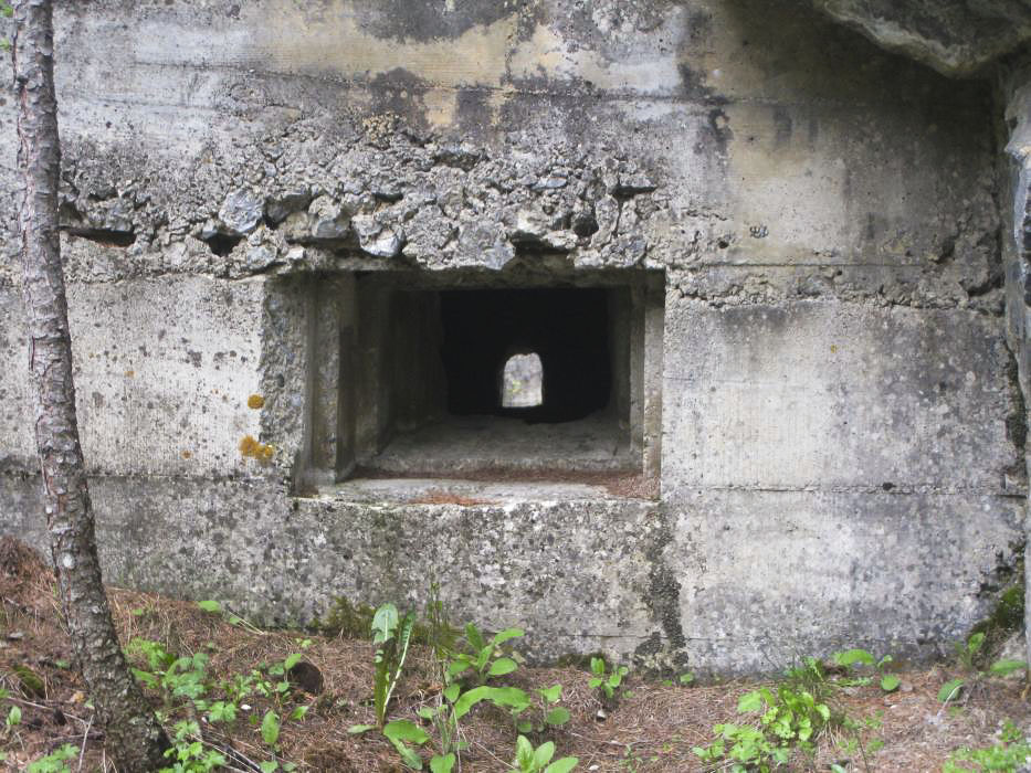 Ligne Maginot - PLAMPINET - (Ouvrage d'infanterie) - Créneau de tir de la galerie principale - Haupt