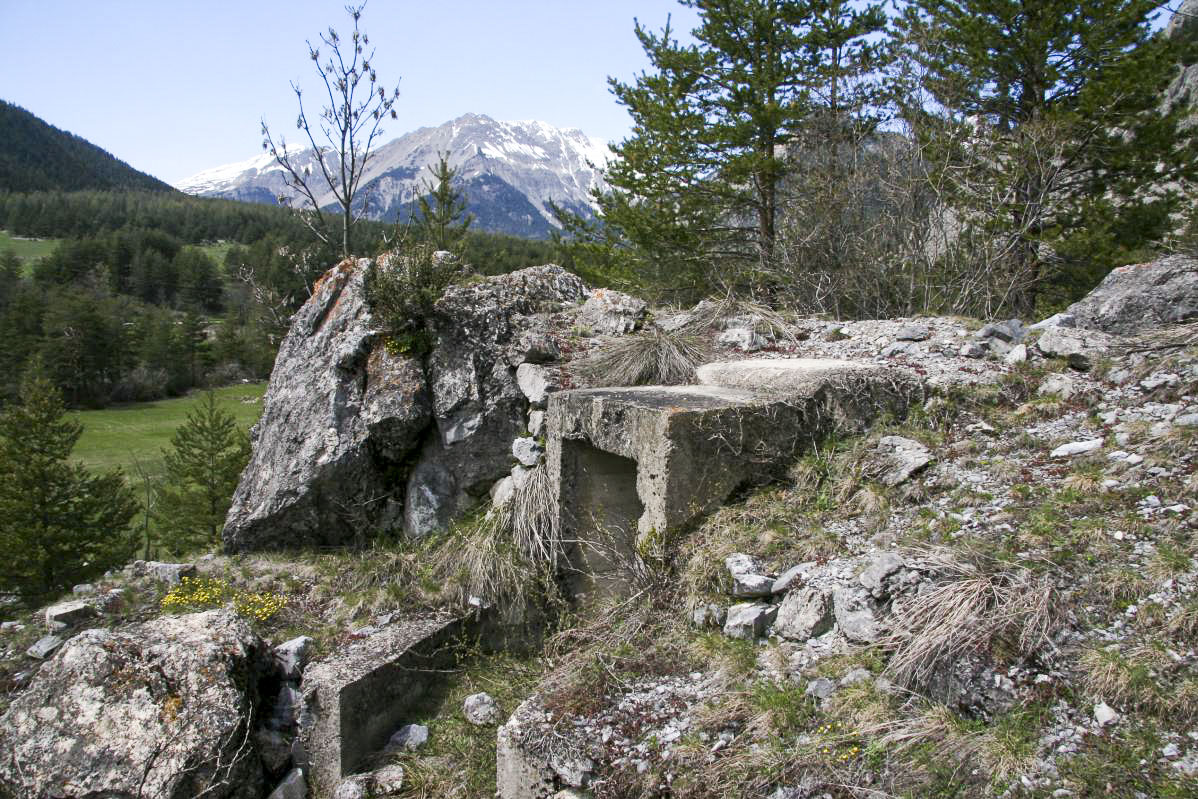Ligne Maginot - PLAMPINET NORD 1 - (Blockhaus pour arme infanterie) - Accès et entrée - Alain Perouffe