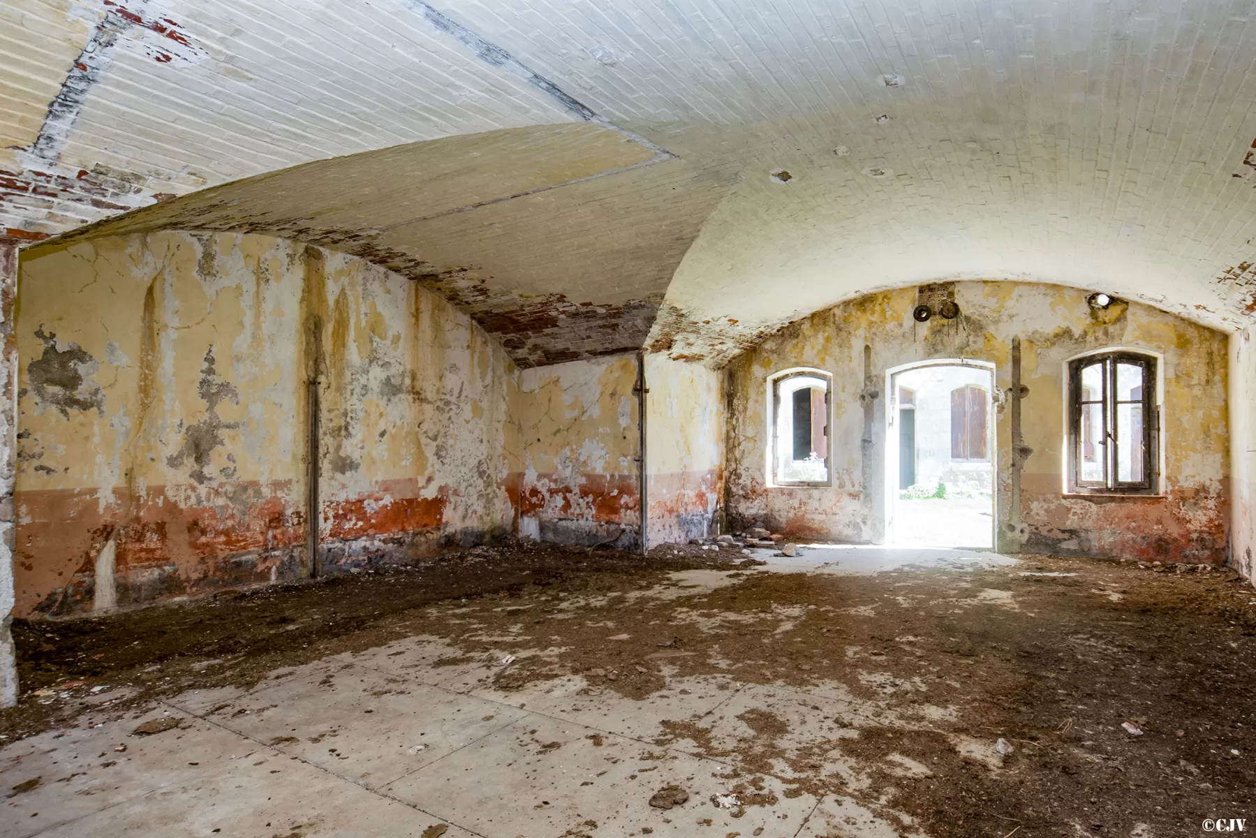 Ligne Maginot - FORT DE LA CROIX DE BRETAGNE (154° RAP - 7° BIE) - (Position d'artillerie préparée) - Le pavillon pour officiers - Lia VERMEULEN