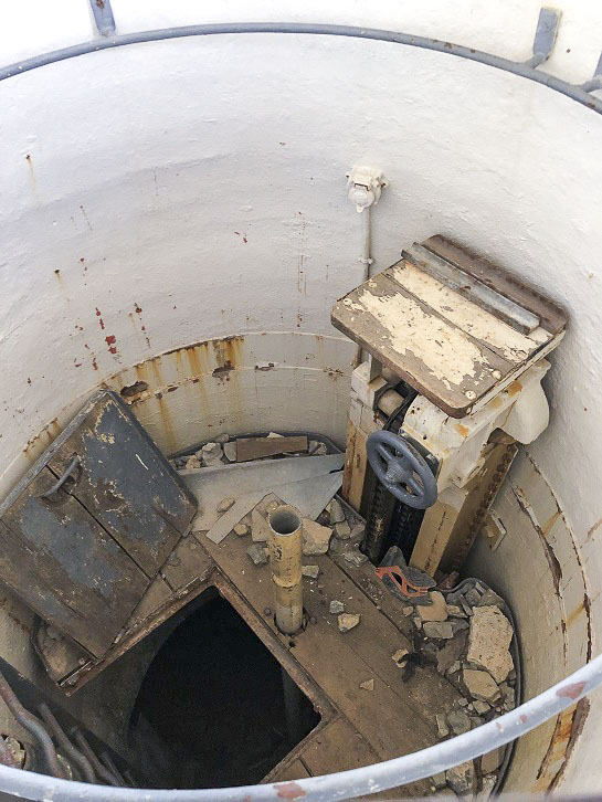 Ligne Maginot - JANUS - (Ouvrage d'artillerie) - Interieur de la cloche GFM du bloc 4. - Forstenried