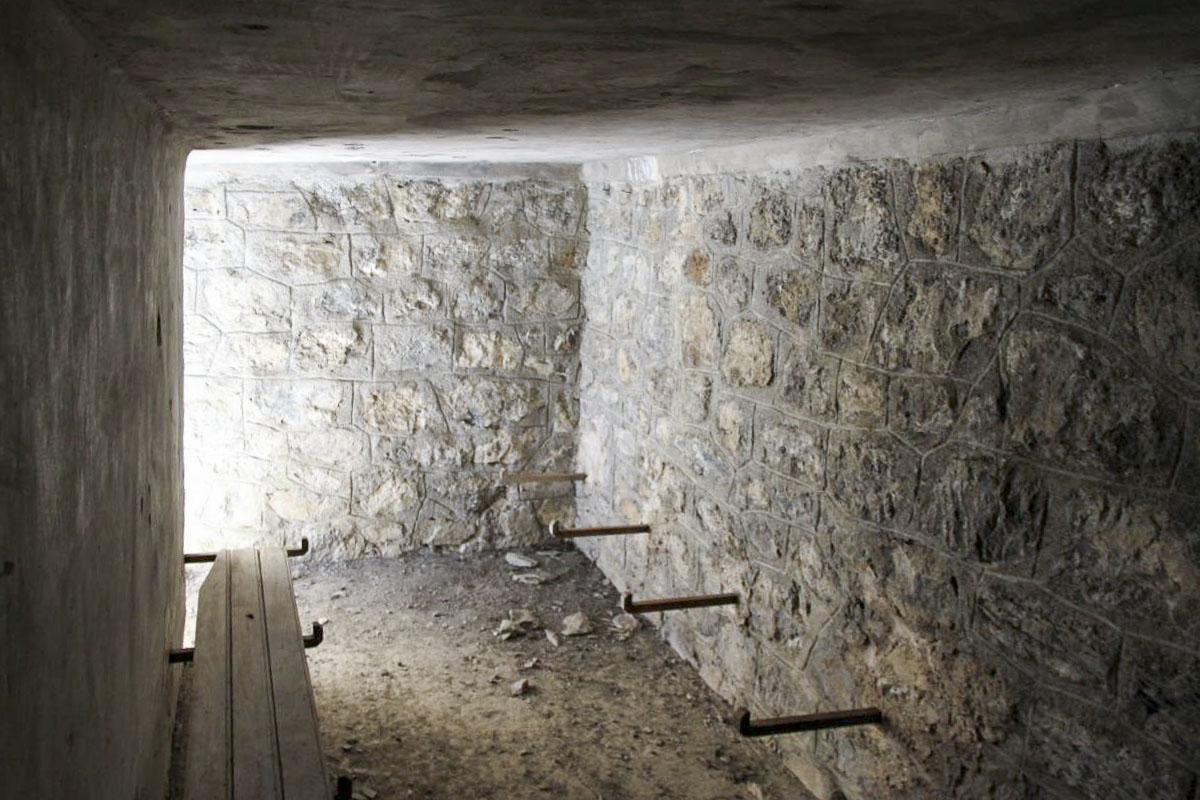 Ligne Maginot - GONDRAN ABRI 4 - (Abri) - L'unique salle de l'abri - Alain Perouffe