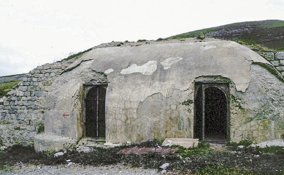 Ligne Maginot - GONDRAN C - (Ouvrage d'infanterie) - Vue de l'abri  B de la position des Gondrans - LOVINY Alain