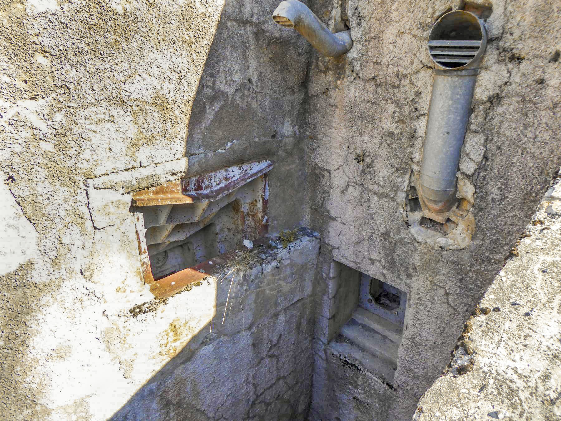 Ligne Maginot - SAINT OURS BAS (SOB) - (Ouvrage d'infanterie) - Le créneau du mortier de 50 - ELLENA - CUNY