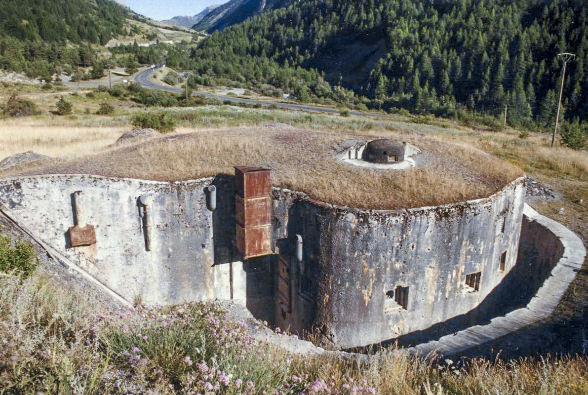 Ligne Maginot - SAINT OURS BAS (SOB) - (Ouvrage d'infanterie) -  - LAMBERT Pascal