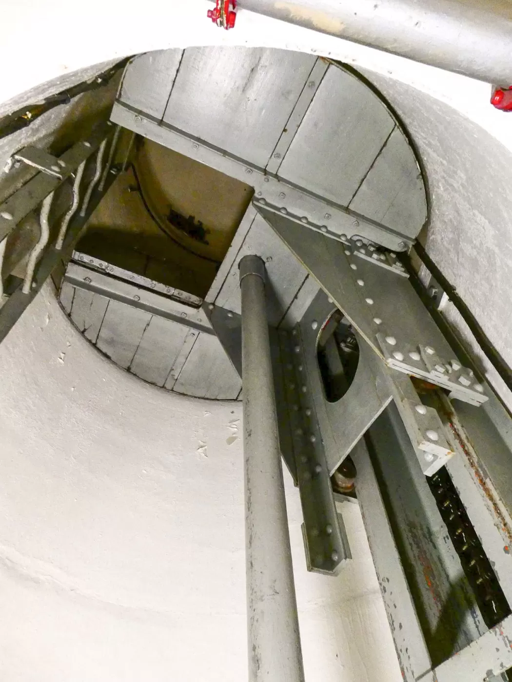 Ligne Maginot - SAINT OURS BAS (SOB) - (Ouvrage d'infanterie) - Cloche GFM - Daniel ELLENA - Philippe CUNY
