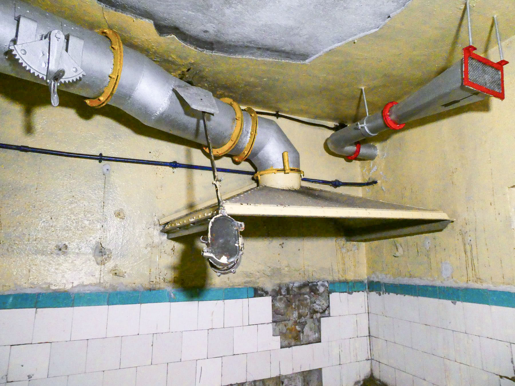 Ligne Maginot - SAINT OURS BAS (SOB) - (Ouvrage d'infanterie) -  La cuisine - Daniel ELLENA - Philippe CUNY