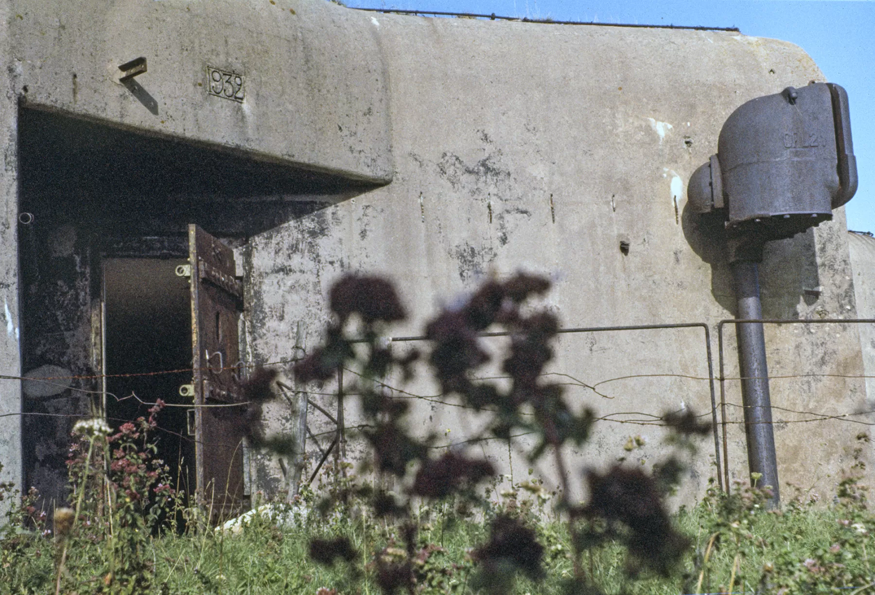 Ligne Maginot - BISTERBERG SUD IV - C68 - (Casemate d'infanterie - Simple) - L'entrée et le phare - MANSUY Michel