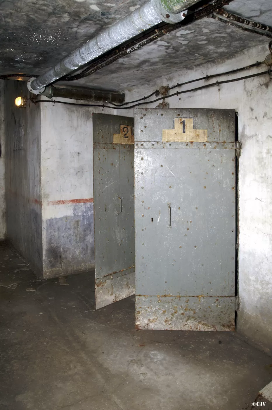 Ligne Maginot - SAINT OURS HAUT (SOH) - (Ouvrage d'artillerie) - Bloc 1 
Etage inférieur     - Lia VERMEULEN