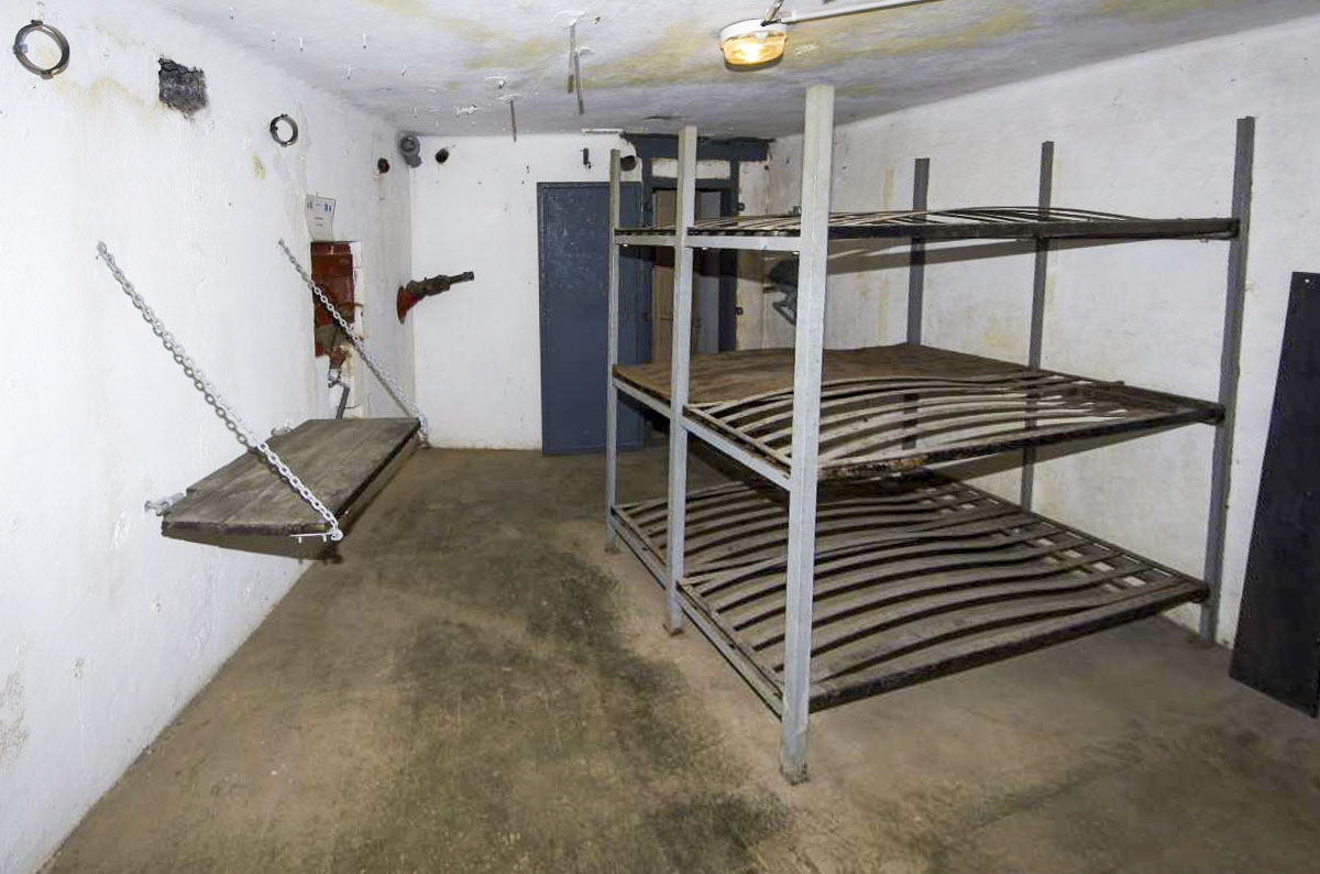 Ligne Maginot - BOIS DU FOUR - A5 - (Ouvrage d'infanterie) - Chambre de troupe - AURET Vincent