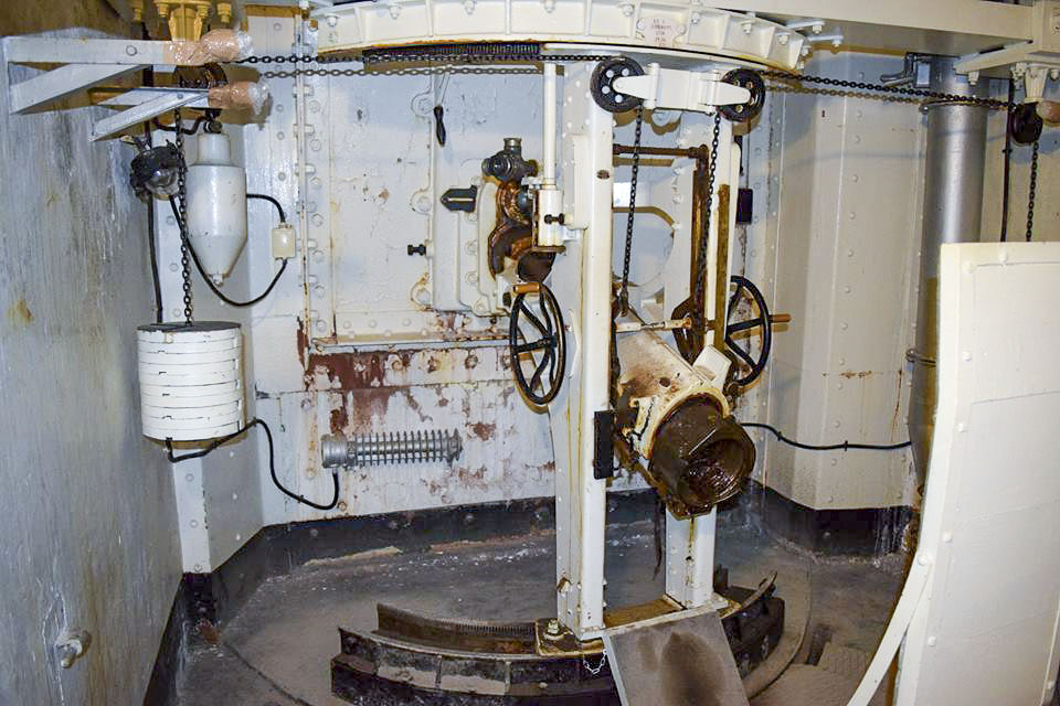 Ligne Maginot - Ouvrage d'artillerie de SAINT-OURS HAUT - Le bloc 2
Mortier de 75mm modèle 31. - NOEL Yves - AOM 22 juin