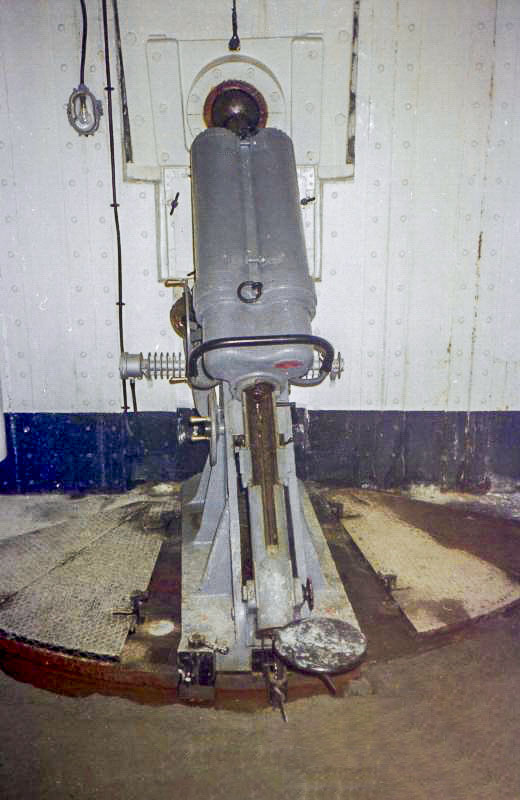 Ligne Maginot - SAINT OURS HAUT (SOH) - (Ouvrage d'artillerie) - Bloc 2
Mortier de 81 mm - ELLENA-CUNY
