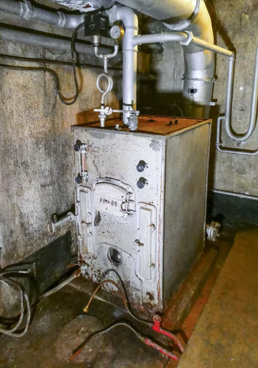 Ligne Maginot - SAINT OURS HAUT (SOH) - (Ouvrage d'artillerie) - La cuisine
Chaudière - Daniel ELLENA - Philippe CUNY