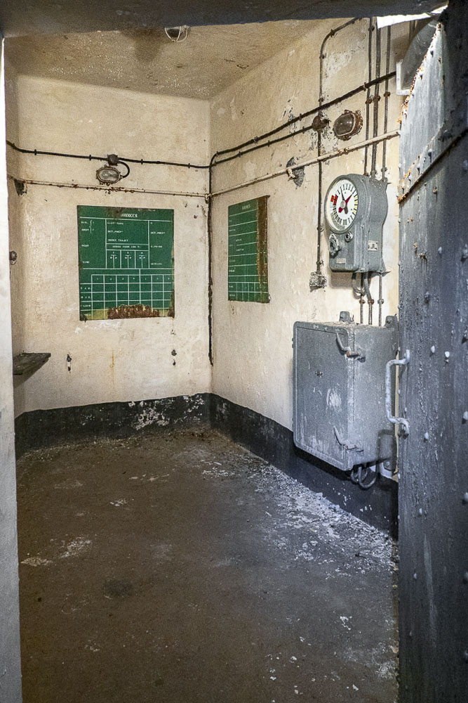 Ligne Maginot - SAINT OURS HAUT (SOH) - (Ouvrage d'artillerie) - Bloc 5
Etage inférieur
PC pour mortiers de 81 - Michel Teiten