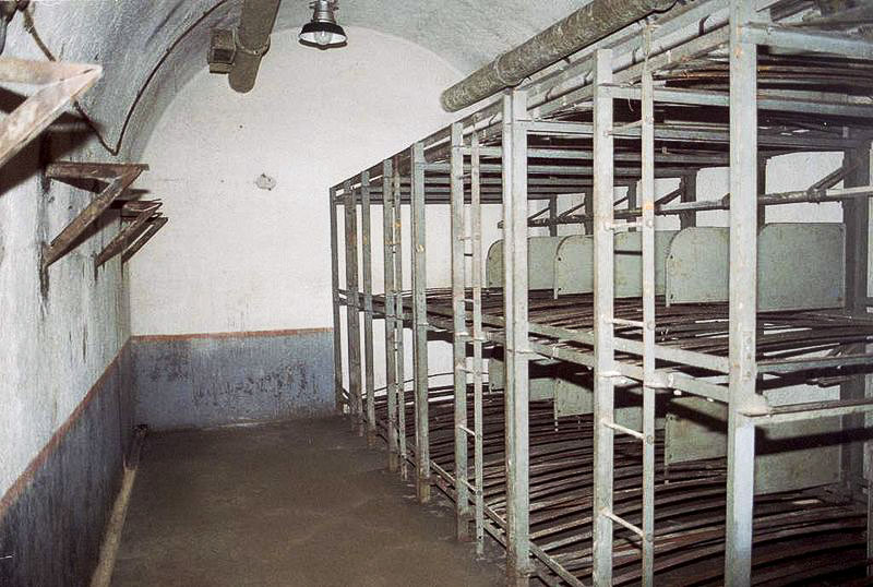 Ligne Maginot - SAINT OURS HAUT (SOH) - (Ouvrage d'artillerie) - Chambrée pour la troupe - Duomaxw