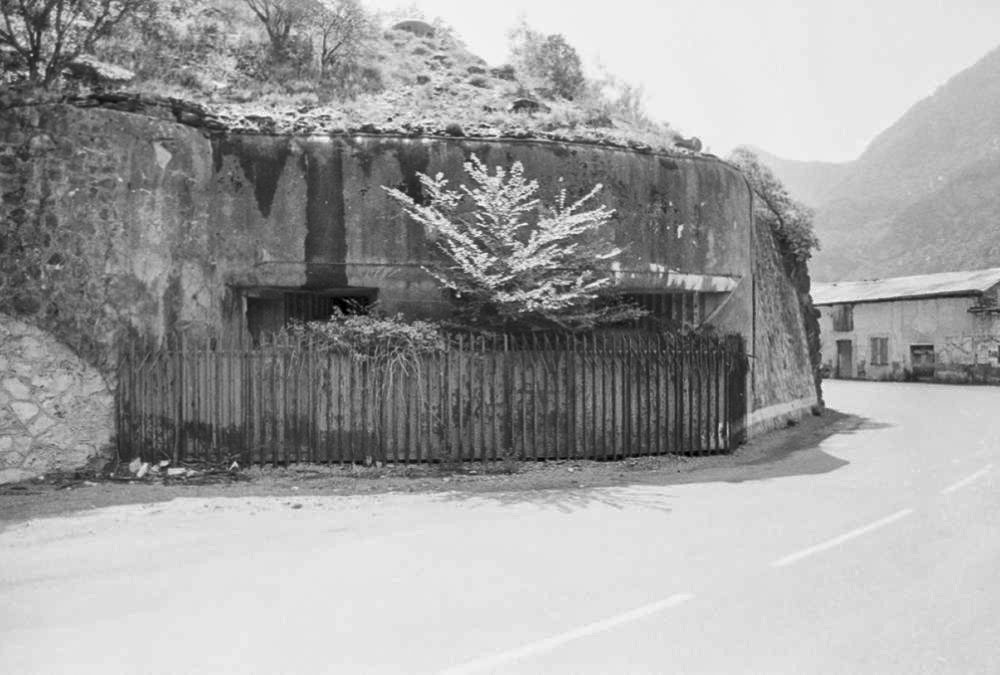 Ligne Maginot - FRESSINEA (FA) - (Ouvrage d'infanterie) - Bloc 3
Photo des années 1980, avant l'ouverture au public - LOVINY Alain