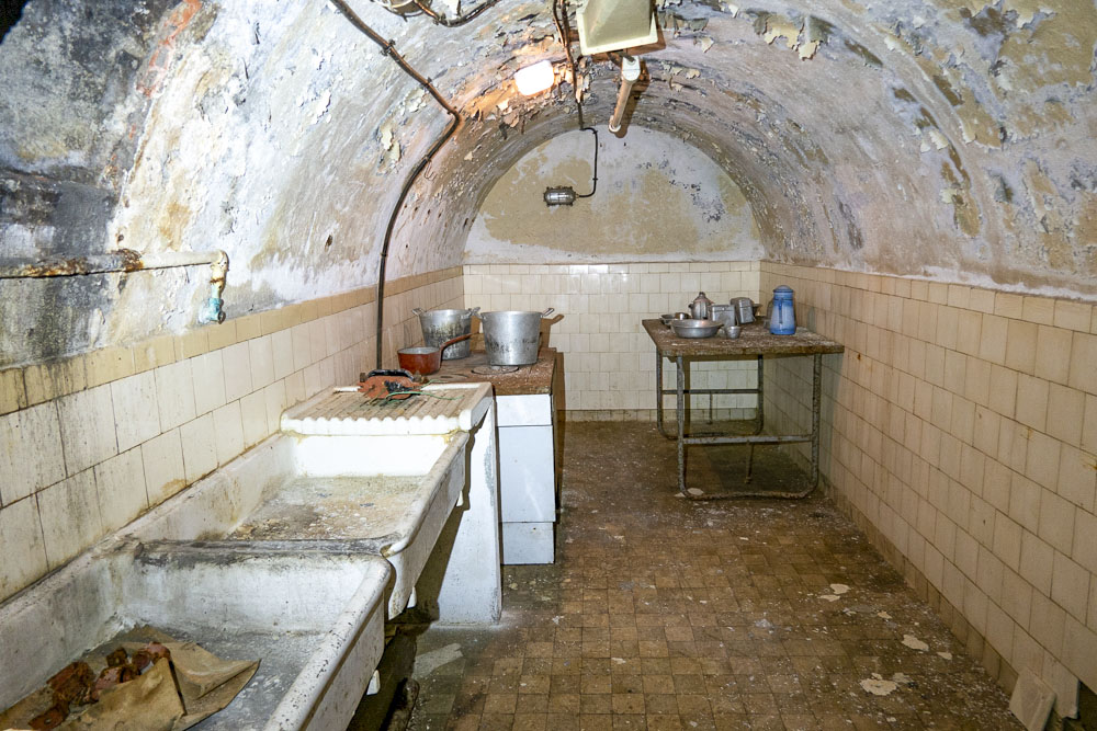 Ligne Maginot - LES AITTES - (Ouvrage d'infanterie) - Vue générale de la cuisine - Michel Teiten