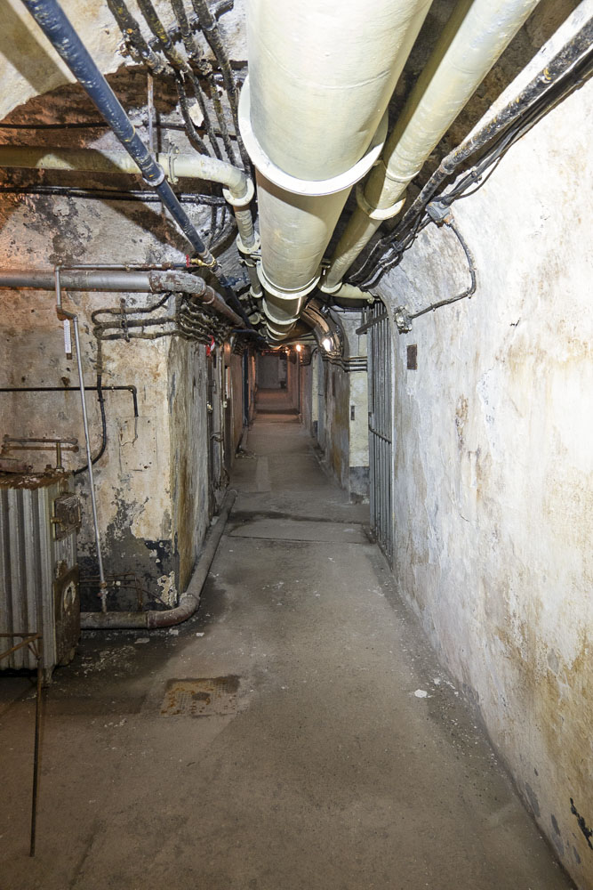 Ligne Maginot - LES AITTES - (Ouvrage d'infanterie) - Départ de la galerie principale au niveau de la chaufferie - Michel Teiten