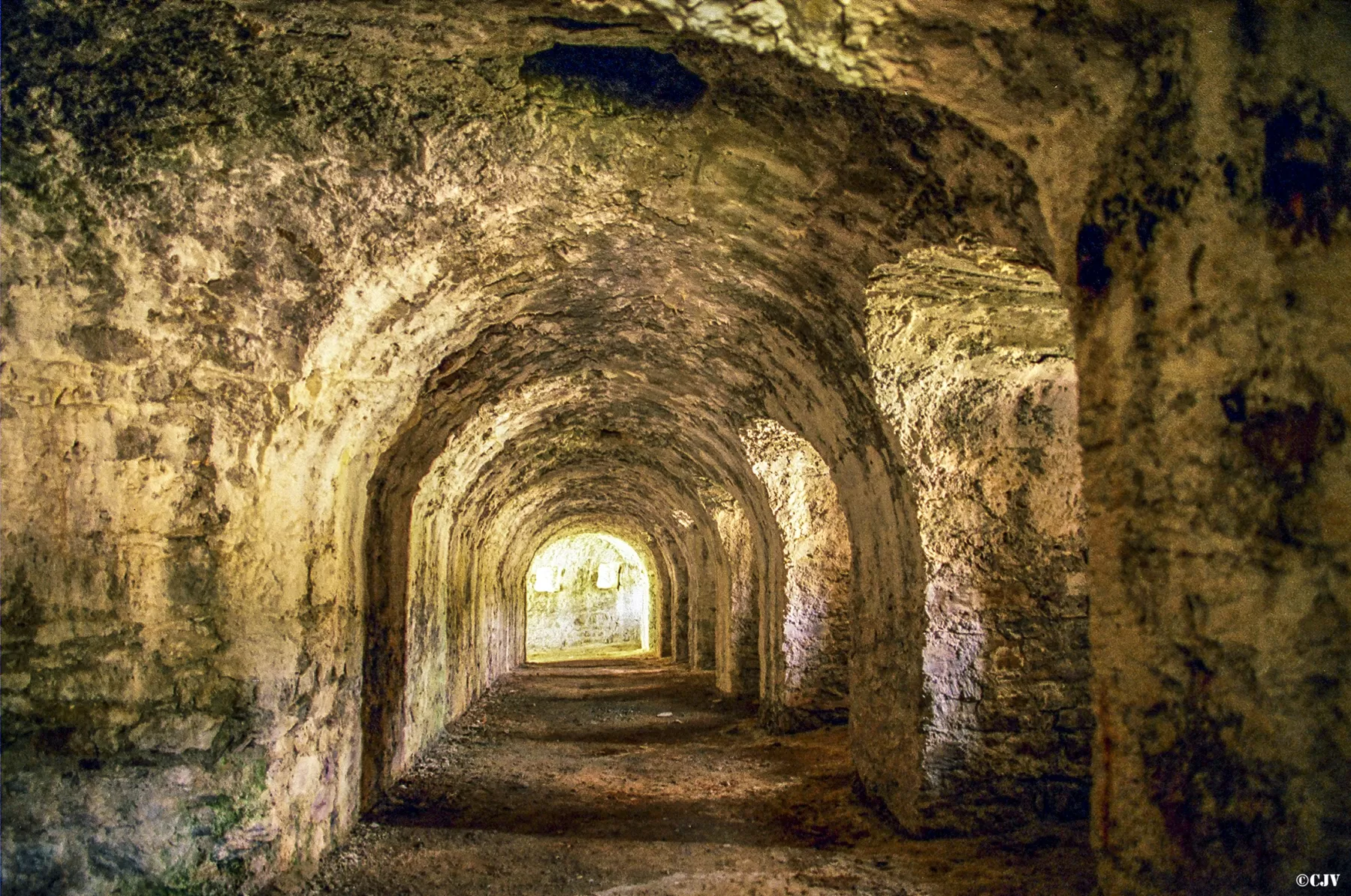Ligne Maginot - RANDOUILLET (72° BAF ET LE 154°RAP) - (PC de Sous-Secteur) - Les casemates Haxo - Lia VERMEULEN