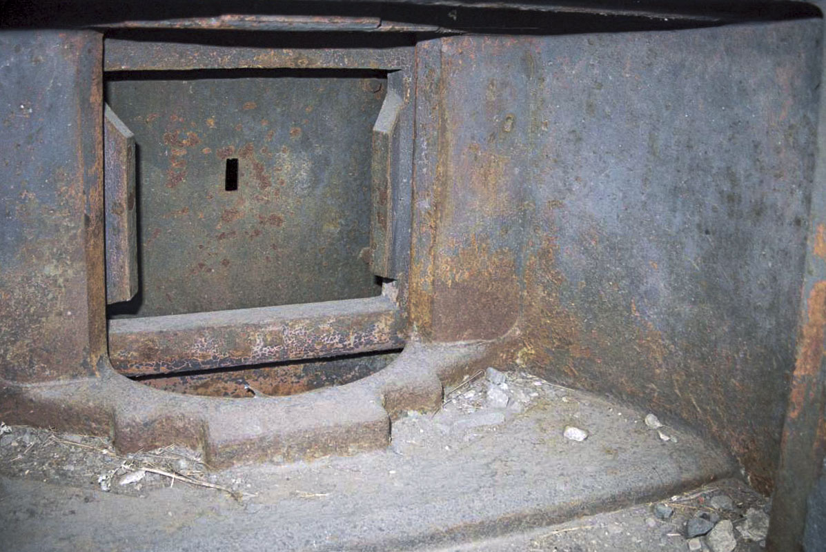 Ligne Maginot - MONTGENEVRE (BARRAGE RAPIDE) - (Blockhaus pour arme infanterie) - Trémie type 4 - Michal Prasil