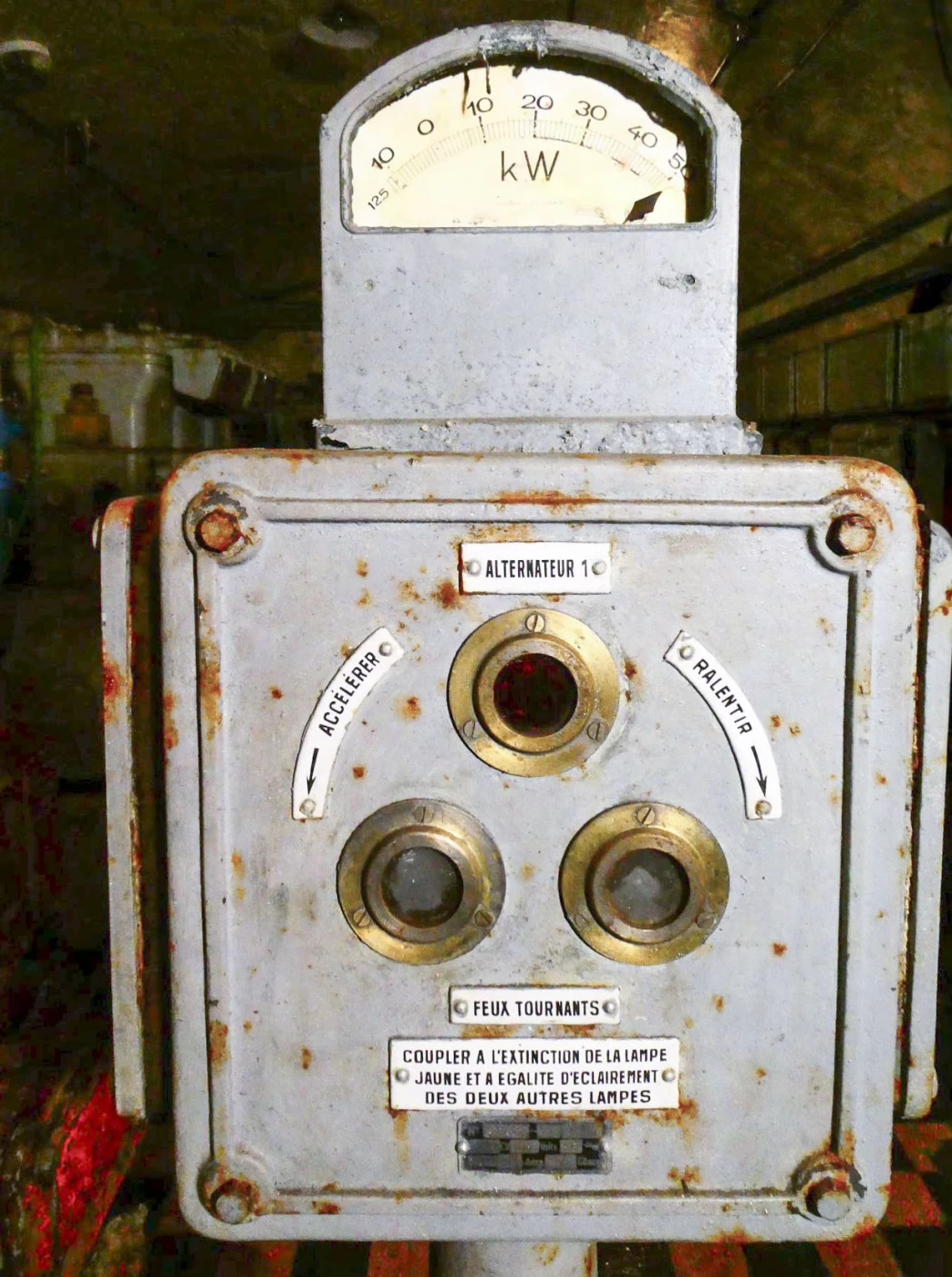 Ligne Maginot - ROCHE LA CROIX (RLC) - (Ouvrage d'artillerie) - Usine électrique - Daniel ELLENA - Philippe CUNY