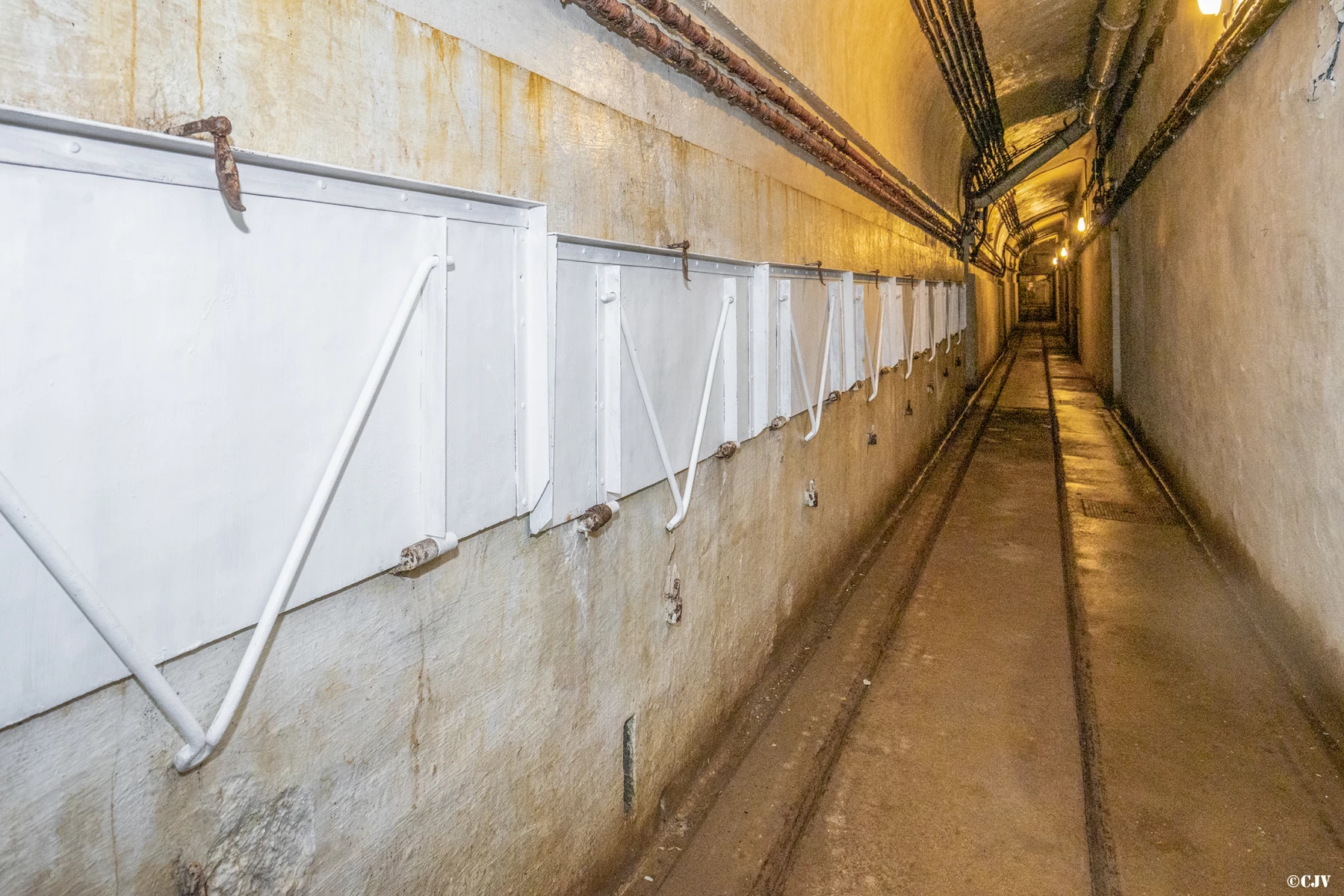 Ligne Maginot - ROCHE LA CROIX (RLC) - (Ouvrage d'artillerie) - La galerie principale - Lia VERMEULEN