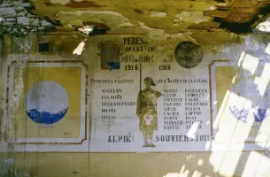 Ligne Maginot - TETE DE CHIEN - (Casernement) - Peinture murale dans le bâtiment G