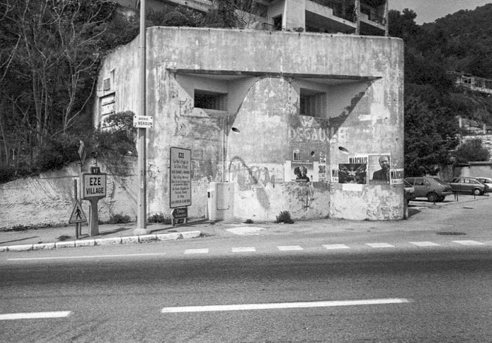 Ligne Maginot - E3 - EZE MOYENNE CORNICHE (Casemate d'infanterie) -  - LOVINY Alain